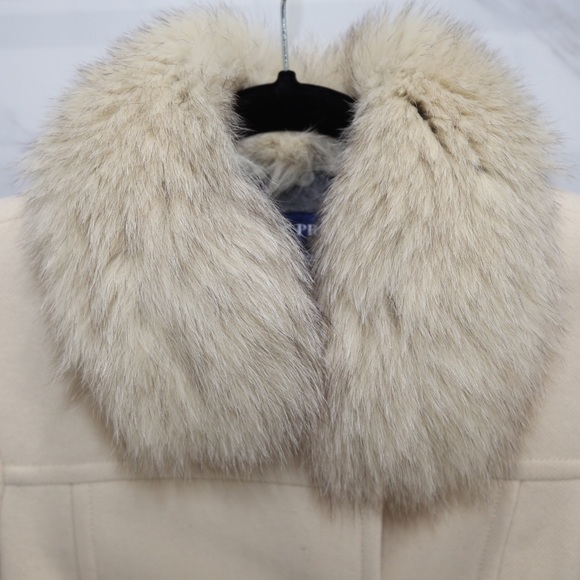 Wool coat with fox fur - Picture 5 of 6